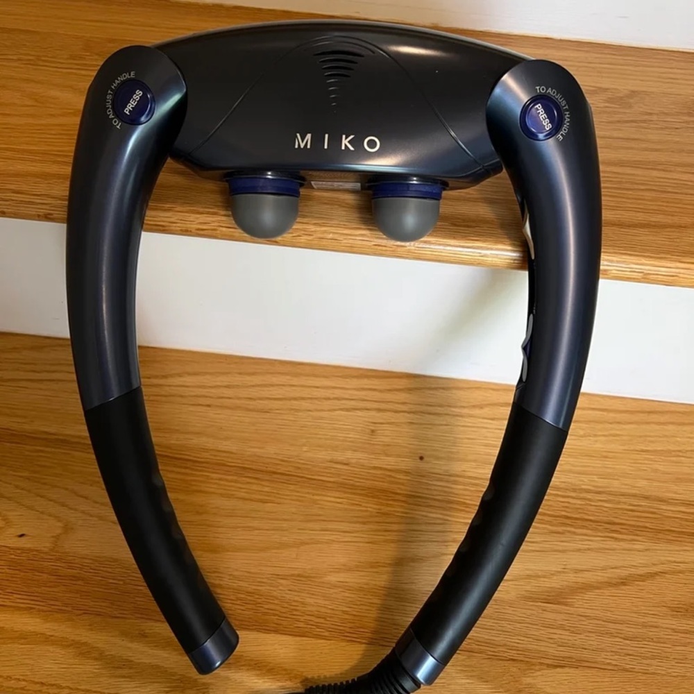 Miko Portable Back Massager